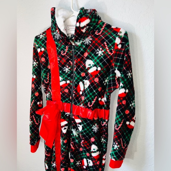 Derek Heart Women's Christmas Present Pajamas Union Suit M Christmas Onesie - Picture 7 of 9